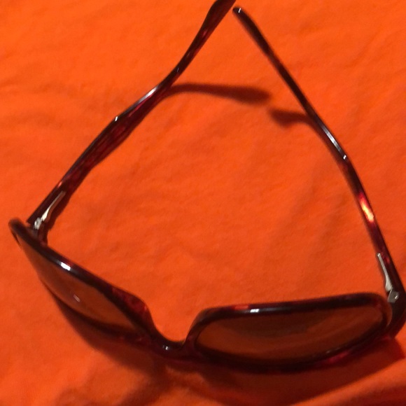 Maui Jim sunglasses 🕶️ - Picture 4 of 5